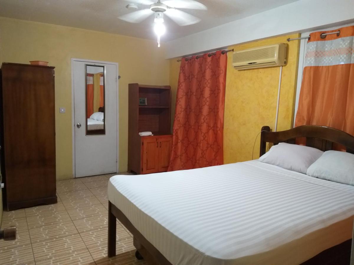 Sea World Vacation Home Roseau Dış mekan fotoğraf